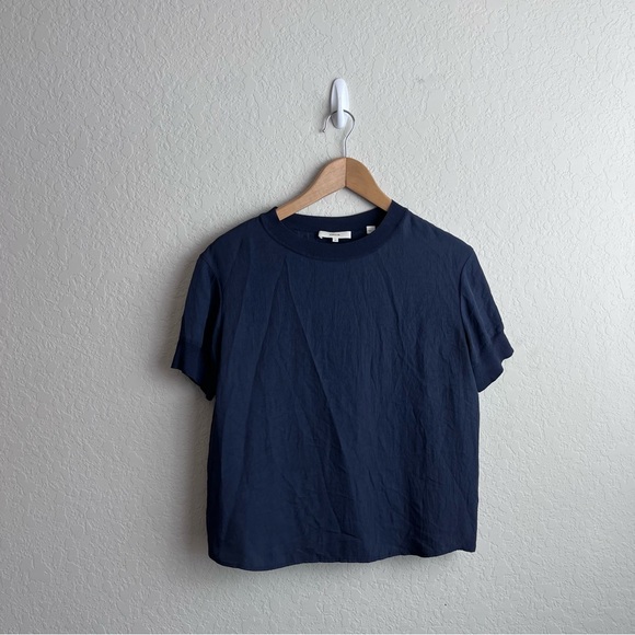 Vince Top Rib Trim Coastal Satin Crepe Crewneck Short Sleeve Relaxed - Picture 2 of 12